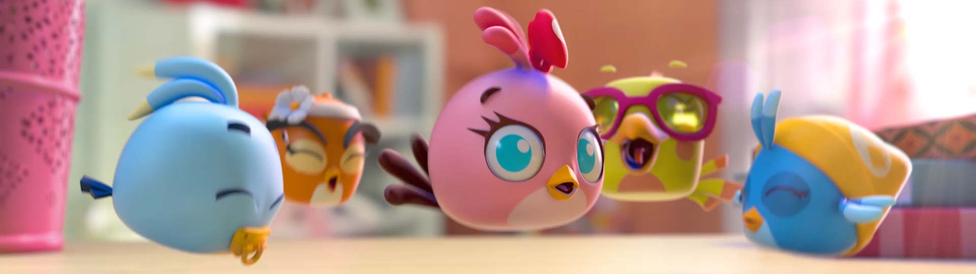 ANGRYB__SPOT_ANGRY-BIRDS-STELLA_header