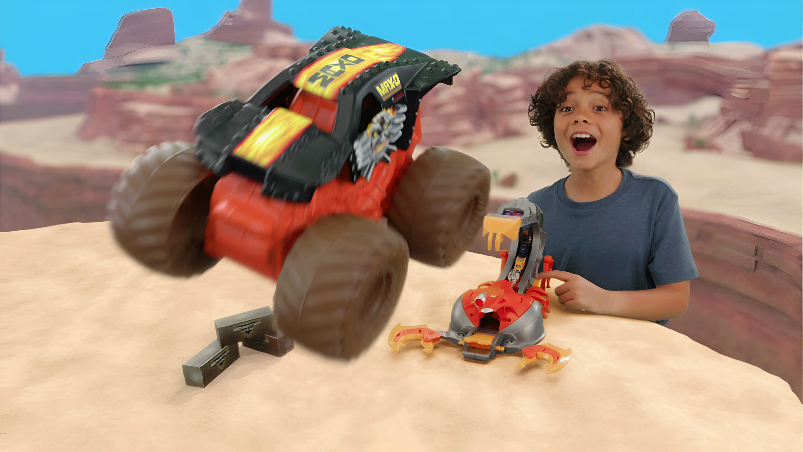 Monster_Jam_Mini_Jams_Still_022_03