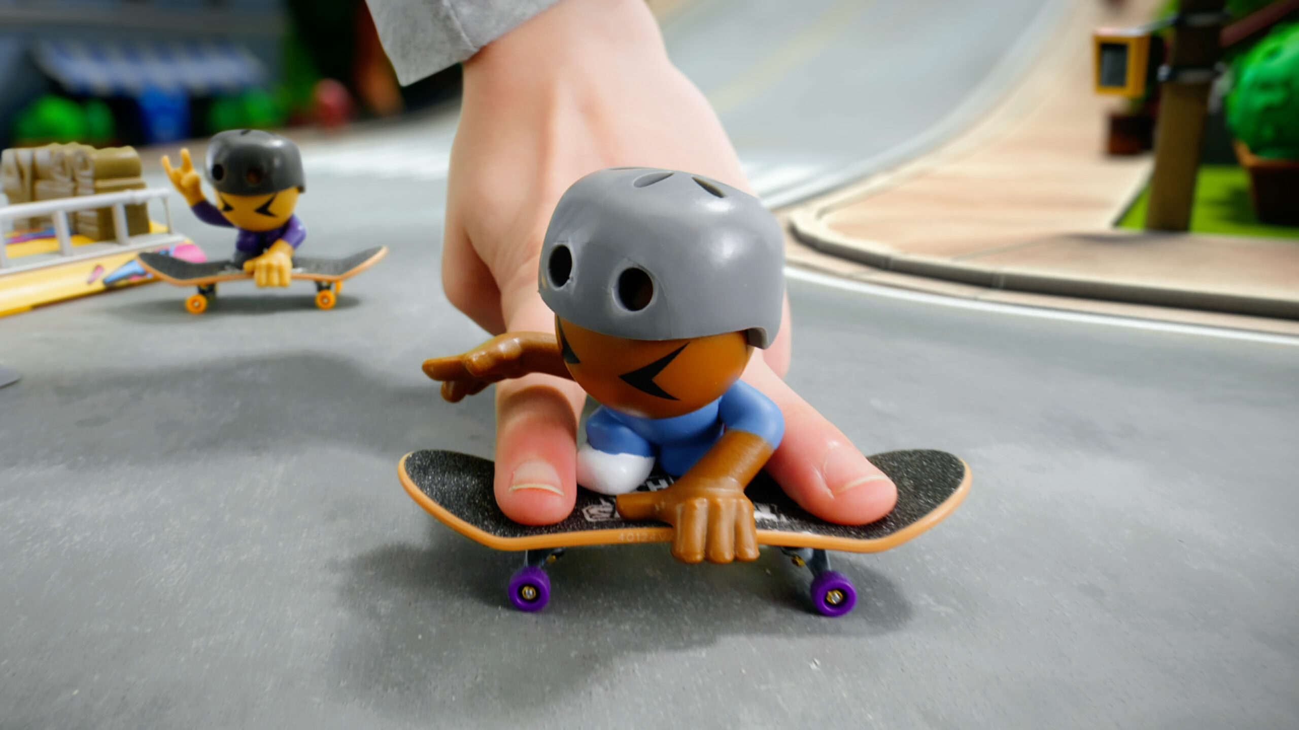 TechDeck_MAKESITE_10_Still_010_v001